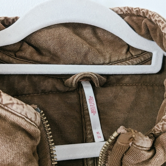 SOLD!! Free People Quilted Dolman Jacket - Picture 3 of 3